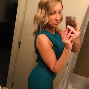 Meet your Posher, Joanie